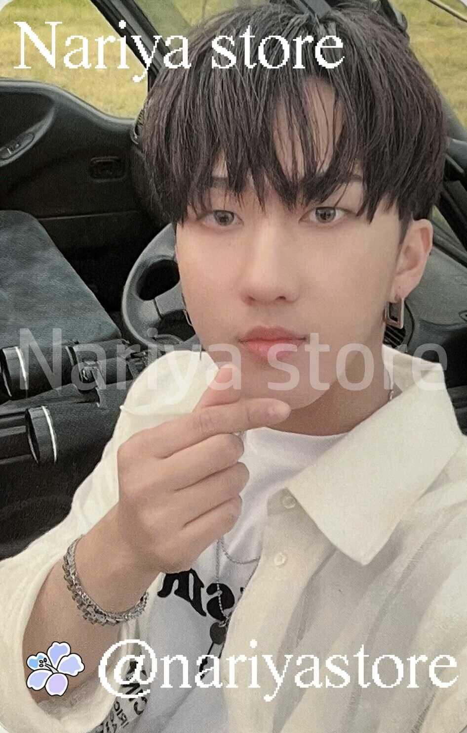 Changbin - Yellow outdoor selfie Nariya Store