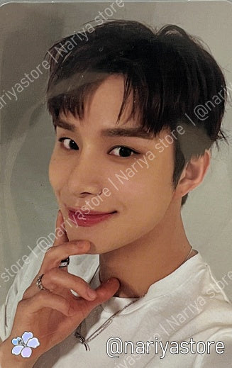 Jungwoo | Perfume Photobook Ver